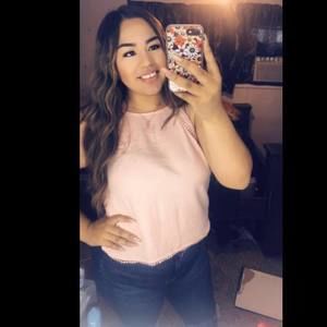 Meet your Posher, Jocelyn